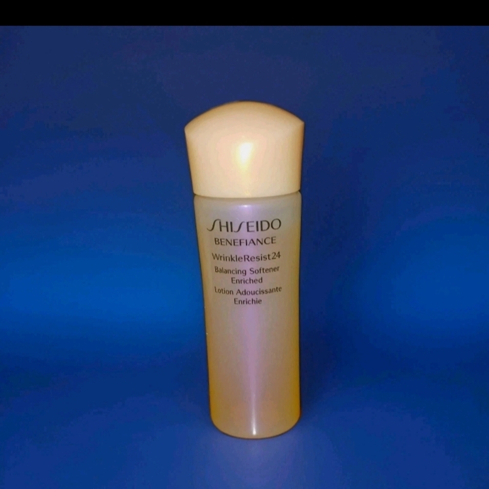 2 X Shiseido Benefiance WrinkleResist24 Softener